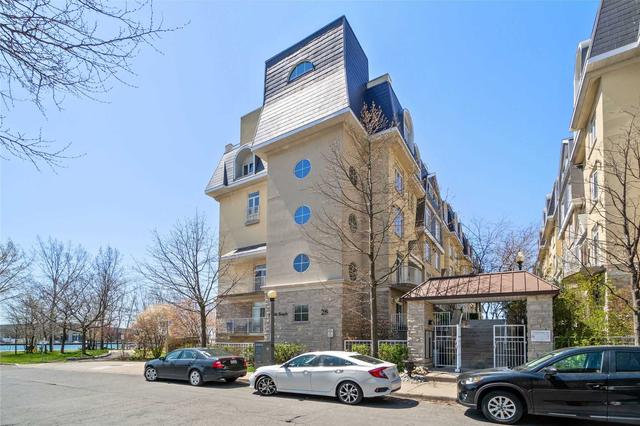 103 - 28 Stadium Rd, Townhouse with 2 bedrooms, 3 bathrooms and 2 parking in Toronto ON | Image 1