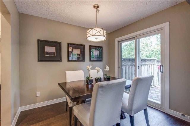 4 - 3014 Palmer Dr, Townhouse with 4 bedrooms, 2 bathrooms and 2 parking in Burlington ON | Image 7