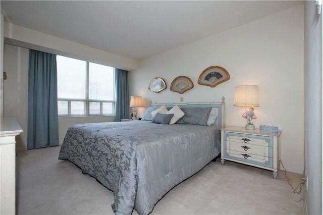 1001 - 215 Wynford Dr, Condo with 2 bedrooms, 3 bathrooms and 2 parking in Toronto ON | Image 12