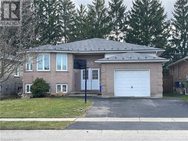 6 Pace Avenue, House detached with 3 bedrooms, 2 bathrooms and 4 parking in Brantford ON | Image 1