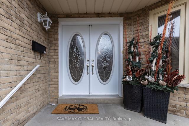 2367 Wildwood Cres, House detached with 4 bedrooms, 4 bathrooms and 6 parking in Pickering ON | Image 36
