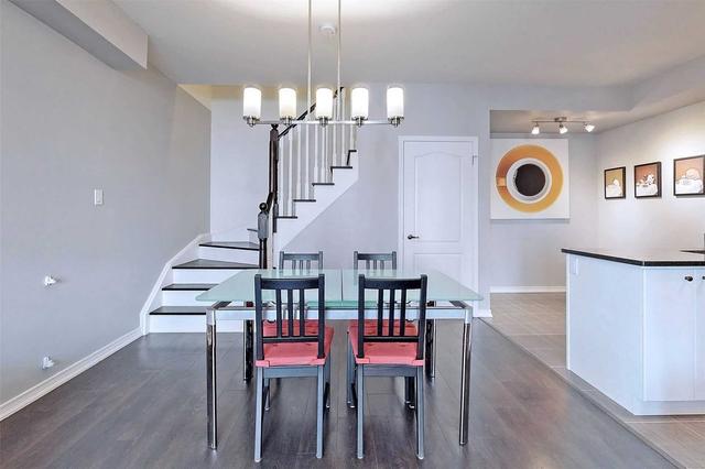 37 - 31 Coneflower Cres, Townhouse with 3 bedrooms, 3 bathrooms and 2 parking in Toronto ON | Image 38