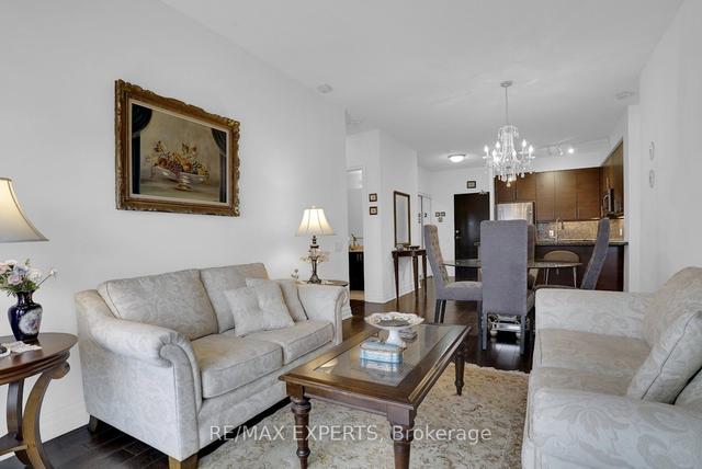608 - 17 Ruddington Dr, Condo with 2 bedrooms, 2 bathrooms and 1 parking in Toronto ON | Image 6