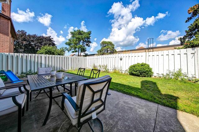 344 Celtic Dr, House detached with 3 bedrooms, 3 bathrooms and 3 parking in Hamilton ON | Image 35