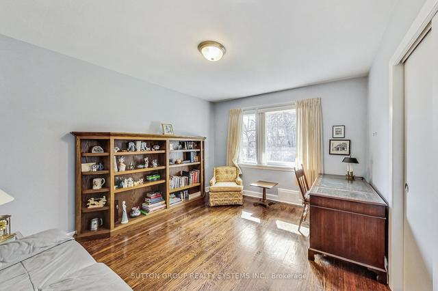 416 The Kingsway, House detached with 3 bedrooms, 3 bathrooms and 6 parking in Toronto ON | Image 5