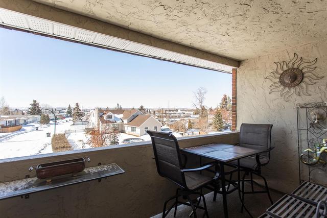 302 - 7031 Gray Drive, Condo with 1 bedrooms, 1 bathrooms and 1 parking in Red Deer AB | Image 2