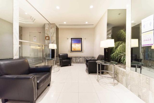 2111 - 4460 Tucana Crt, Condo with 2 bedrooms, 2 bathrooms and 3 parking in Mississauga ON | Image 28