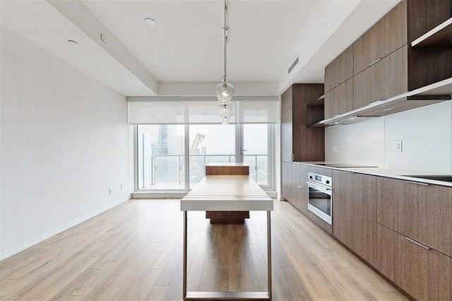 2710 - 197 Yonge St, Condo with 1 bedrooms, 1 bathrooms and 0 parking in Toronto ON | Image 20