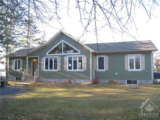 3978 Sheila's Way, House detached with 2 bedrooms, 2 bathrooms and 6 parking in North Grenville ON | Image 28