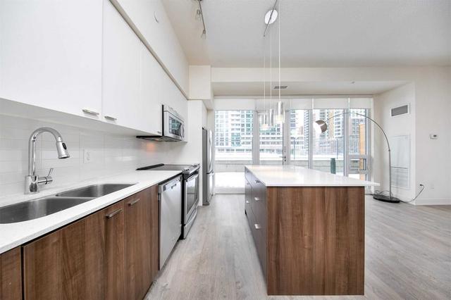 th7 - 30 Roehampton Ave, Condo with 2 bedrooms, 3 bathrooms and 1 parking in Toronto ON | Image 22