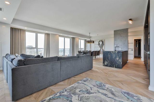 1702 - 609 Avenue Rd, Condo with 2 bedrooms, 3 bathrooms and 2 parking in Toronto ON | Image 40