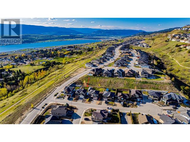 105 Blackcomb Court, House detached with 5 bedrooms, 3 bathrooms and 6 parking in Vernon BC | Image 49