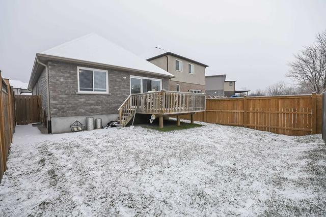 6003 Ernest Cres, House detached with 2 bedrooms, 3 bathrooms and 5 parking in Niagara Falls ON | Image 27