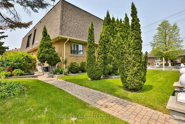89 Sherwood Ave, House detached with 4 bedrooms, 5 bathrooms and 3 parking in Toronto ON | Image 32