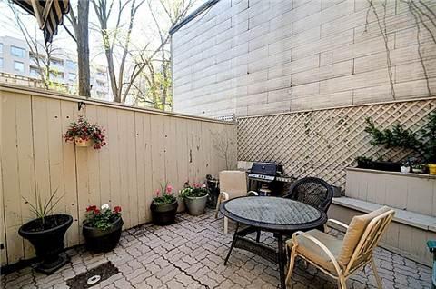 31 Belmont St, House attached with 2 bedrooms, 2 bathrooms and null parking in Toronto ON | Image 7