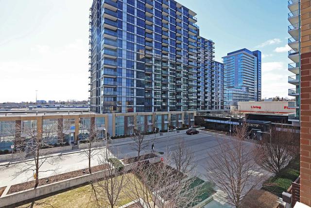 th05 - 25 Singer Crt, Townhouse with 3 bedrooms, 3 bathrooms and 1 parking in Toronto ON | Image 20