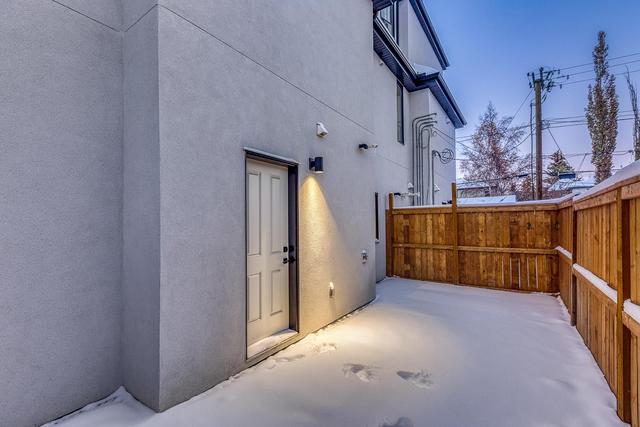 2306 5 Street Nw, Home with 3 bedrooms, 3 bathrooms and 2 parking in Calgary AB | Image 25