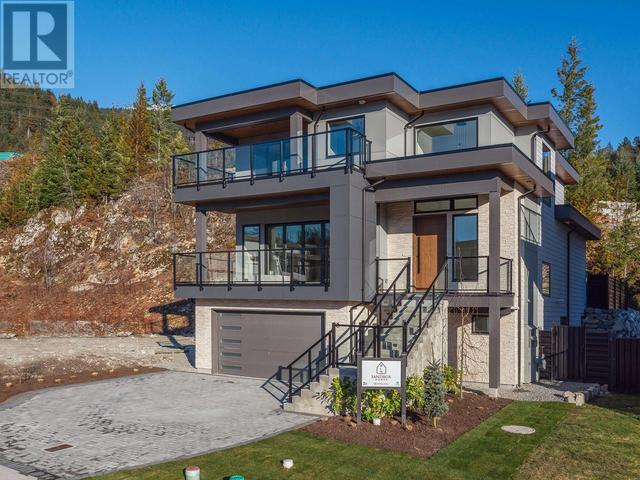16 - 3385 Mamquam Road, House detached with 5 bedrooms, 6 bathrooms and 4 parking in Squamish BC | Image 36