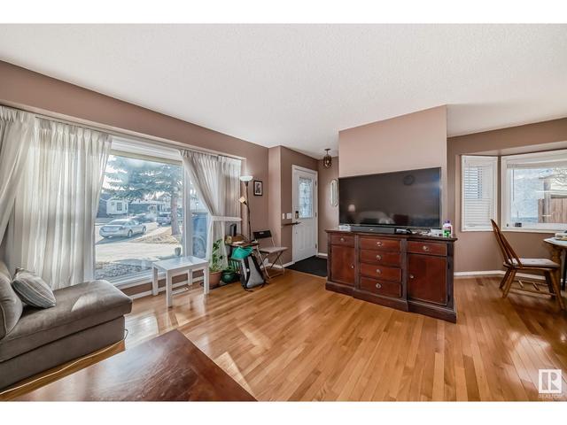 145 Hyndman Cr Nw, House detached with 4 bedrooms, 2 bathrooms and null parking in Edmonton AB | Image 13