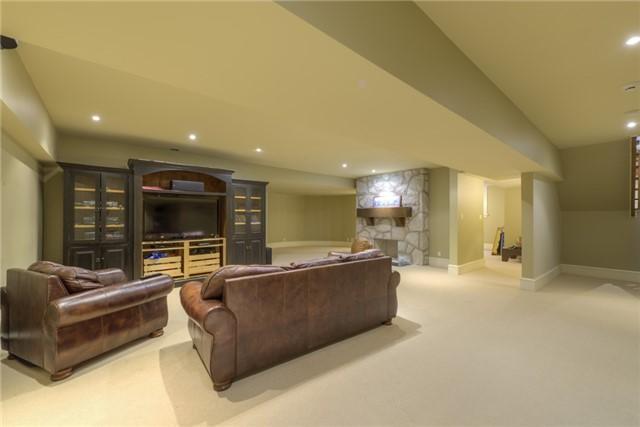 274 Donessle Dr, House detached with 4 bedrooms, 7 bathrooms and 4 parking in Oakville ON | Image 18