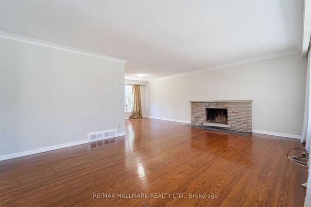 1346 Mississauga Rd, House detached with 3 bedrooms, 3 bathrooms and 4 parking in Mississauga ON | Image 2