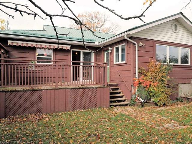 119 Main St, House detached with 2 bedrooms, 3 bathrooms and 10 parking in Kawartha Lakes ON | Image 10