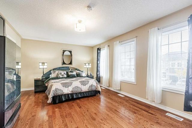 11 Hibiscus Crt, House detached with 4 bedrooms, 5 bathrooms and 6 parking in Brampton ON | Image 14