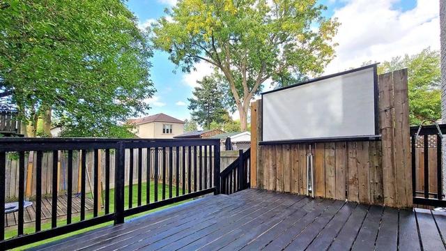 180 Holborne Ave, House detached with 3 bedrooms, 4 bathrooms and 3 parking in Toronto ON | Image 27