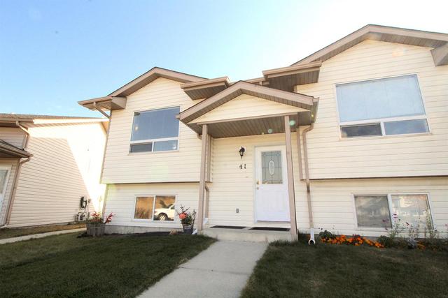 41 Kenny Close, Home with 3 bedrooms, 2 bathrooms and 2 parking in Red Deer County AB | Image 14