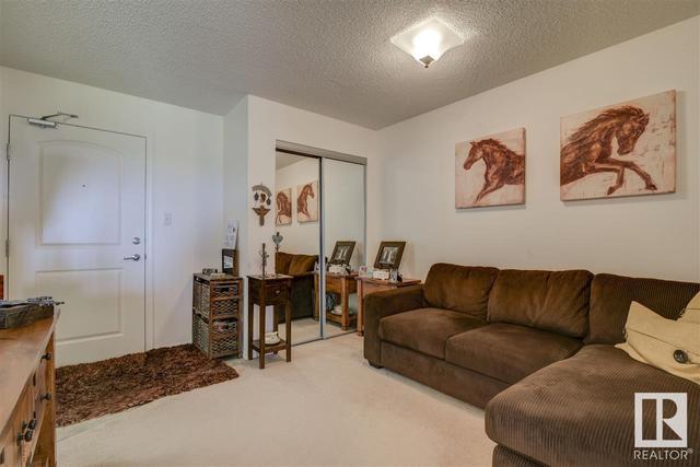 303 - 70 Woodsmere Cl, Condo with 1 bedrooms, 1 bathrooms and null parking in Fort Saskatchewan AB | Image 4