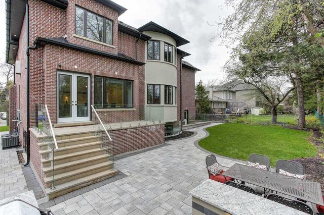 33 Pheasant Rd, House detached with 5 bedrooms, 8 bathrooms and 3 parking in Toronto ON | Image 20