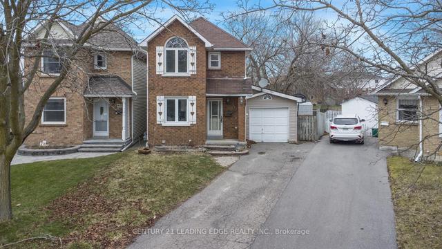 412 Pompano Crt, House detached with 3 bedrooms, 3 bathrooms and 4 parking in Oshawa ON | Image 32