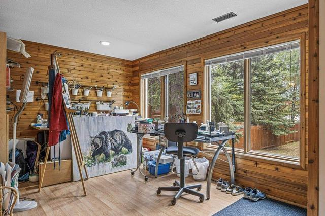3 Cougar Court, House detached with 5 bedrooms, 3 bathrooms and 4 parking in Canmore AB | Image 23