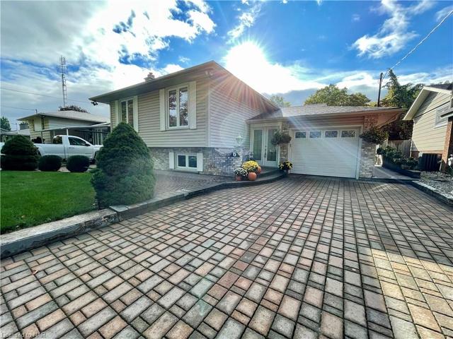 6 Linlake Drive, House detached with 3 bedrooms, 2 bathrooms and 5 parking in St. Catharines ON | Image 1
