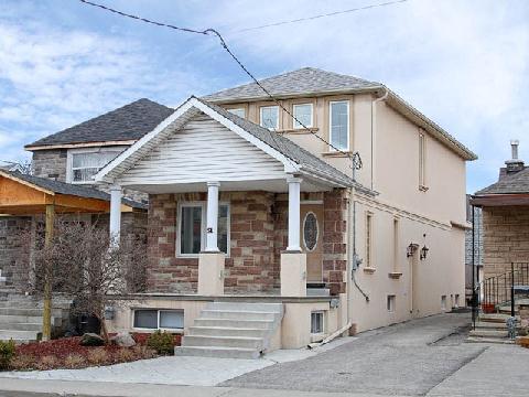 51 Secord Ave, House detached with 3 bedrooms, 5 bathrooms and 3 parking in Toronto ON | Image 1