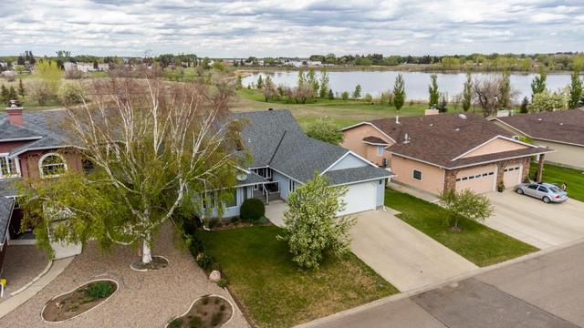 80 Fairview Way E, House detached with 5 bedrooms, 3 bathrooms and 5 parking in Newell County AB | Image 1