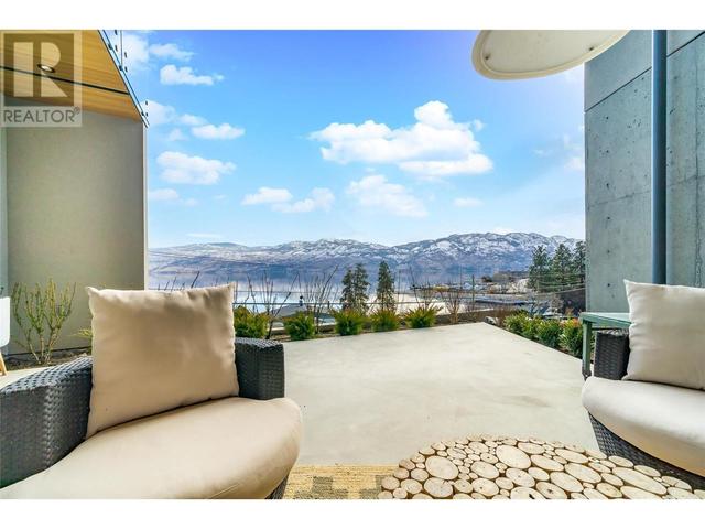 3985 Beachview Drive, House detached with 3 bedrooms, 2 bathrooms and 2 parking in West Kelowna BC | Image 45