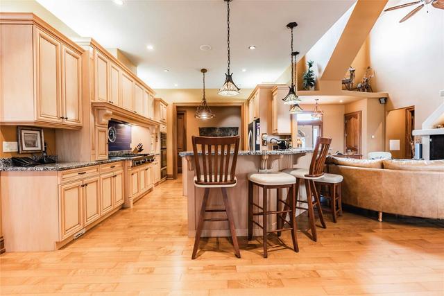10889 River Line E, House detached with 3 bedrooms, 16 bathrooms and 15 parking in Chatham Kent ON | Image 28