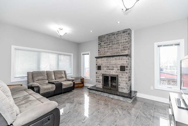 948 Corner Ave, House detached with 3 bedrooms, 4 bathrooms and 10 parking in Innisfil ON | Image 12