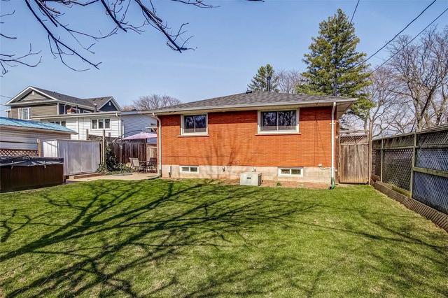 602 Braemore Rd, House detached with 3 bedrooms, 2 bathrooms and 5 parking in Burlington ON | Image 21