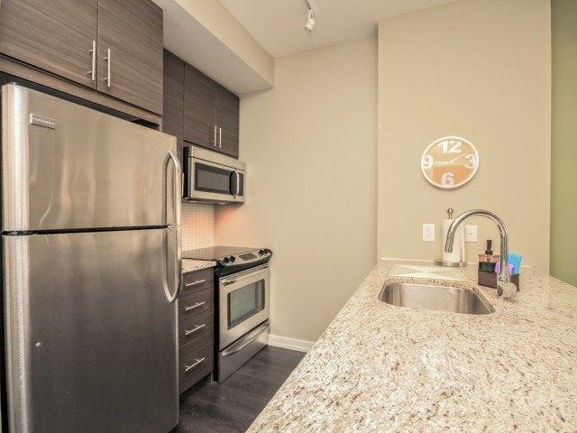 3004 - 70 Forest Manor Rd, Condo with 1 bedrooms, 1 bathrooms and 1 parking in Toronto ON | Image 6
