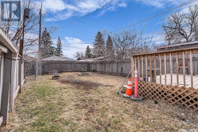 2125 Broadway Avenue, House detached with 4 bedrooms, 2 bathrooms and null parking in Saskatoon SK | Image 38