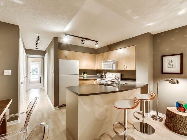 th21 - 208 Niagara St, Townhouse with 1 bedrooms, 1 bathrooms and 1 parking in Toronto ON | Image 9