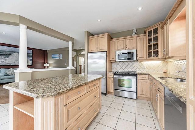 170 Hawkswood Dr, House detached with 3 bedrooms, 4 bathrooms and 4 parking in Kitchener ON | Image 37