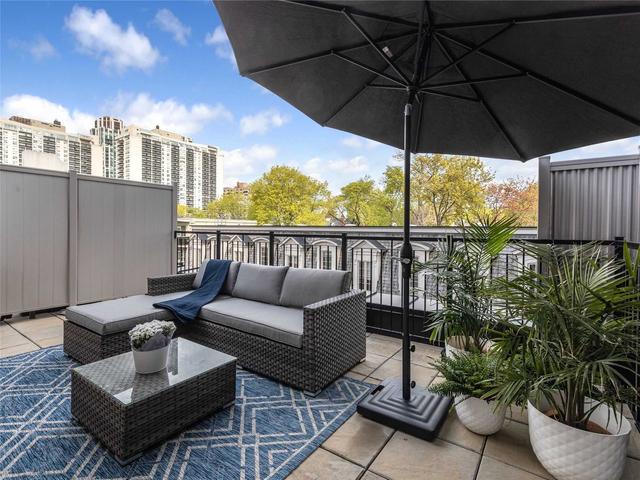 th4 - 288 St Clair Ave W, Townhouse with 3 bedrooms, 3 bathrooms and 2 parking in Toronto ON | Image 19