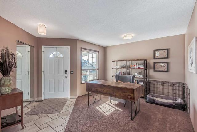 223 Woodside Crescent Nw, House detached with 3 bedrooms, 2 bathrooms and 5 parking in Airdrie AB | Image 5