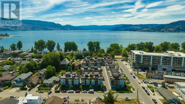 17 - 3510 Landie Road, House attached with 2 bedrooms, 2 bathrooms and 2 parking in Kelowna BC | Image 3