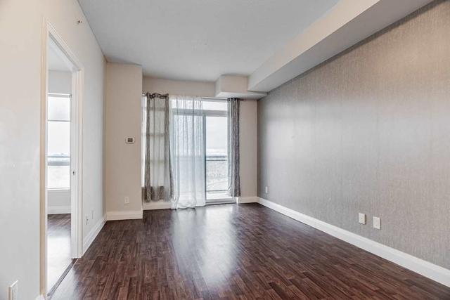 806 - 840 Queens Plate Dr, Condo with 1 bedrooms, 2 bathrooms and 1 parking in Toronto ON | Image 5
