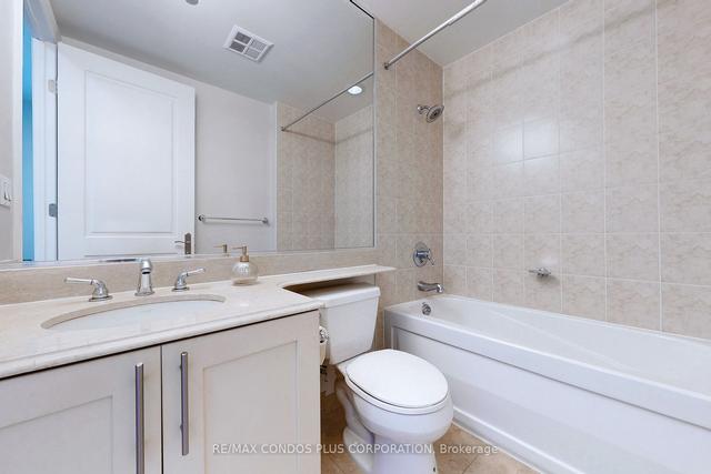4202 - 761 Bay St, Condo with 2 bedrooms, 3 bathrooms and 1 parking in Toronto ON | Image 19