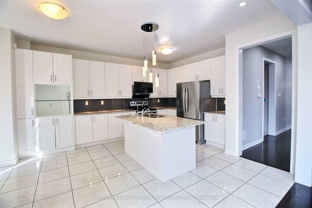 72 Bracknell Ave, House detached with 4 bedrooms, 5 bathrooms and 3 parking in Markham ON | Image 23